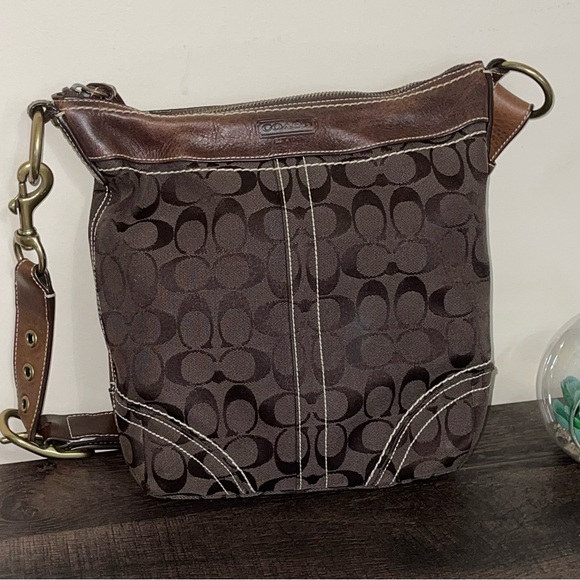 Coach Signature Handbag authentic RARE bag - Picture 2 of 16